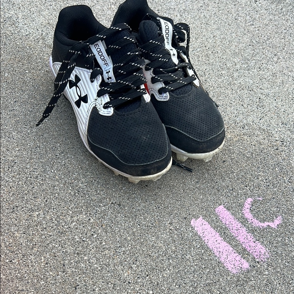 Under Armour Kids Black Athletic Shoes